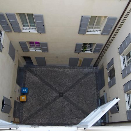 Casa Viola, Deliziosa Mansarda In Centro Storico Appartement Modena Buitenkant foto