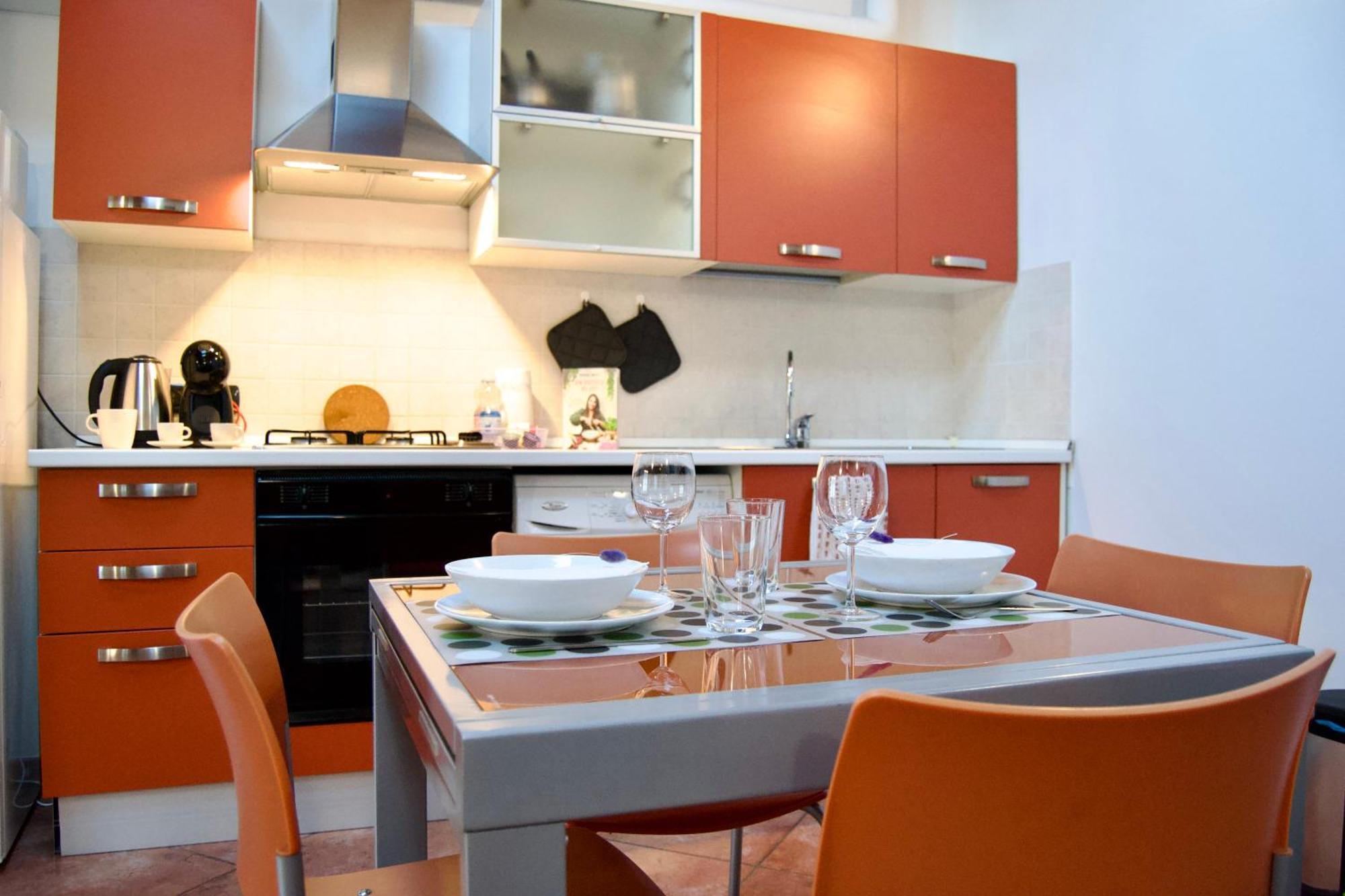 Casa Viola, Deliziosa Mansarda In Centro Storico Appartement Modena Buitenkant foto