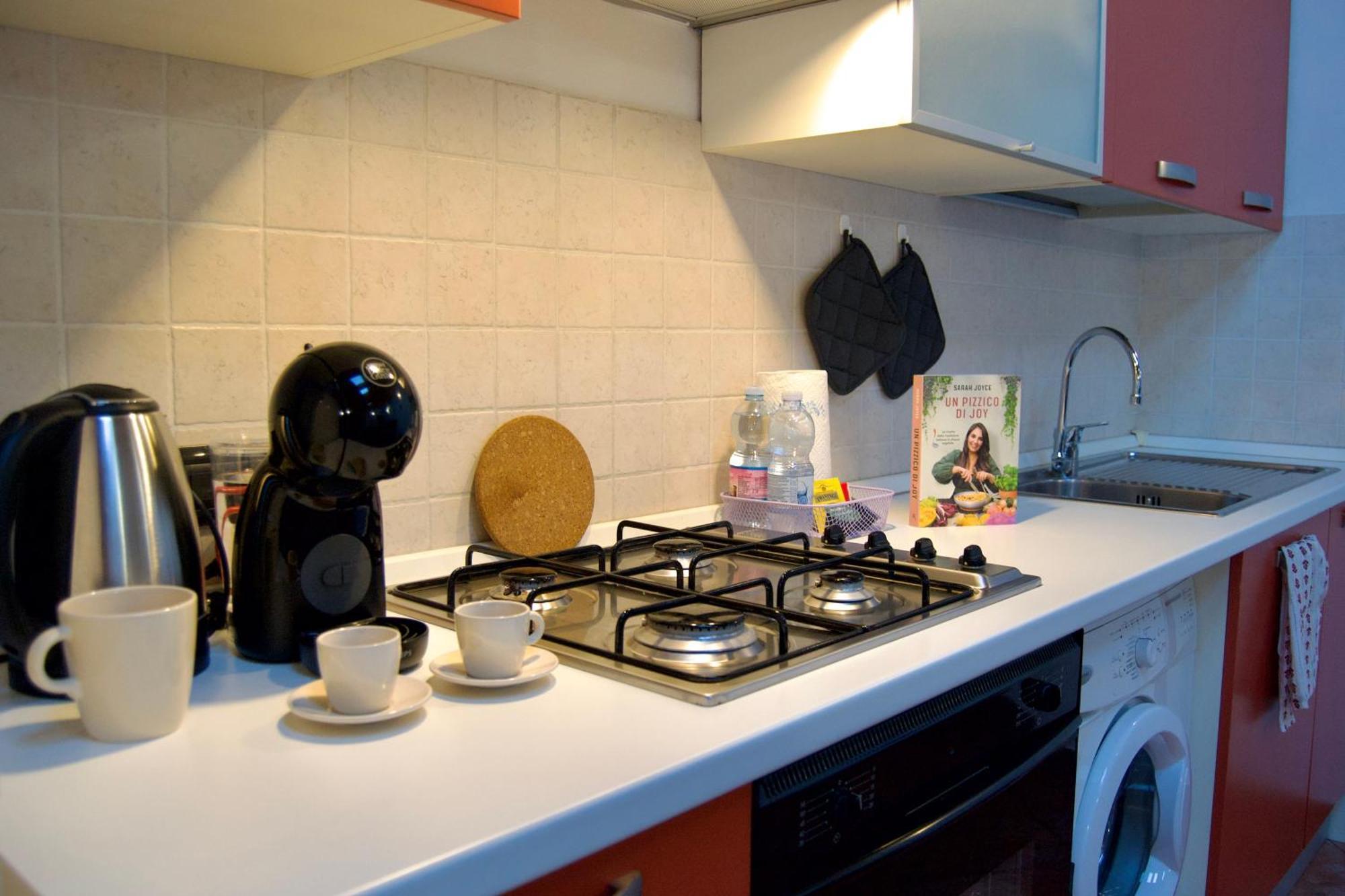 Casa Viola, Deliziosa Mansarda In Centro Storico Appartement Modena Buitenkant foto