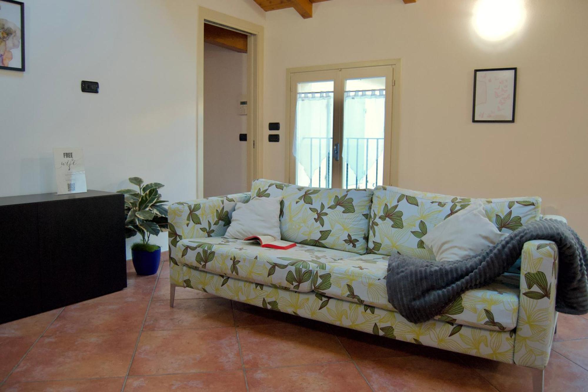 Casa Viola, Deliziosa Mansarda In Centro Storico Appartement Modena Buitenkant foto